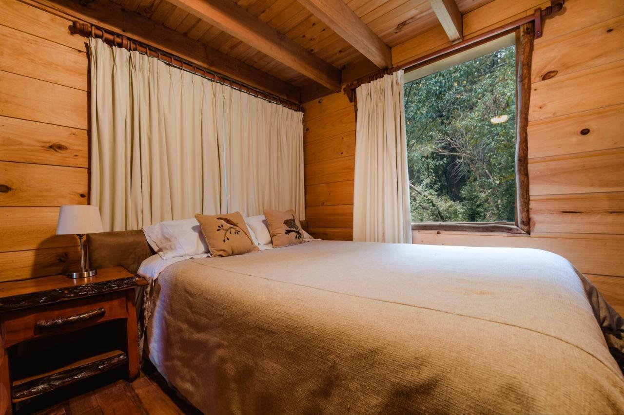 Huilo Huilo Cabañas del Bosque Puerto Fuy Habitación foto